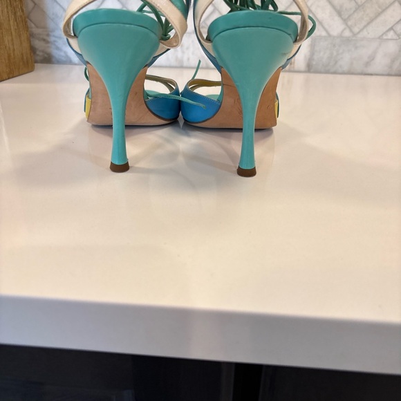 BCBGMaxAzria Turquoise and White Heels - Picture 13 of 13